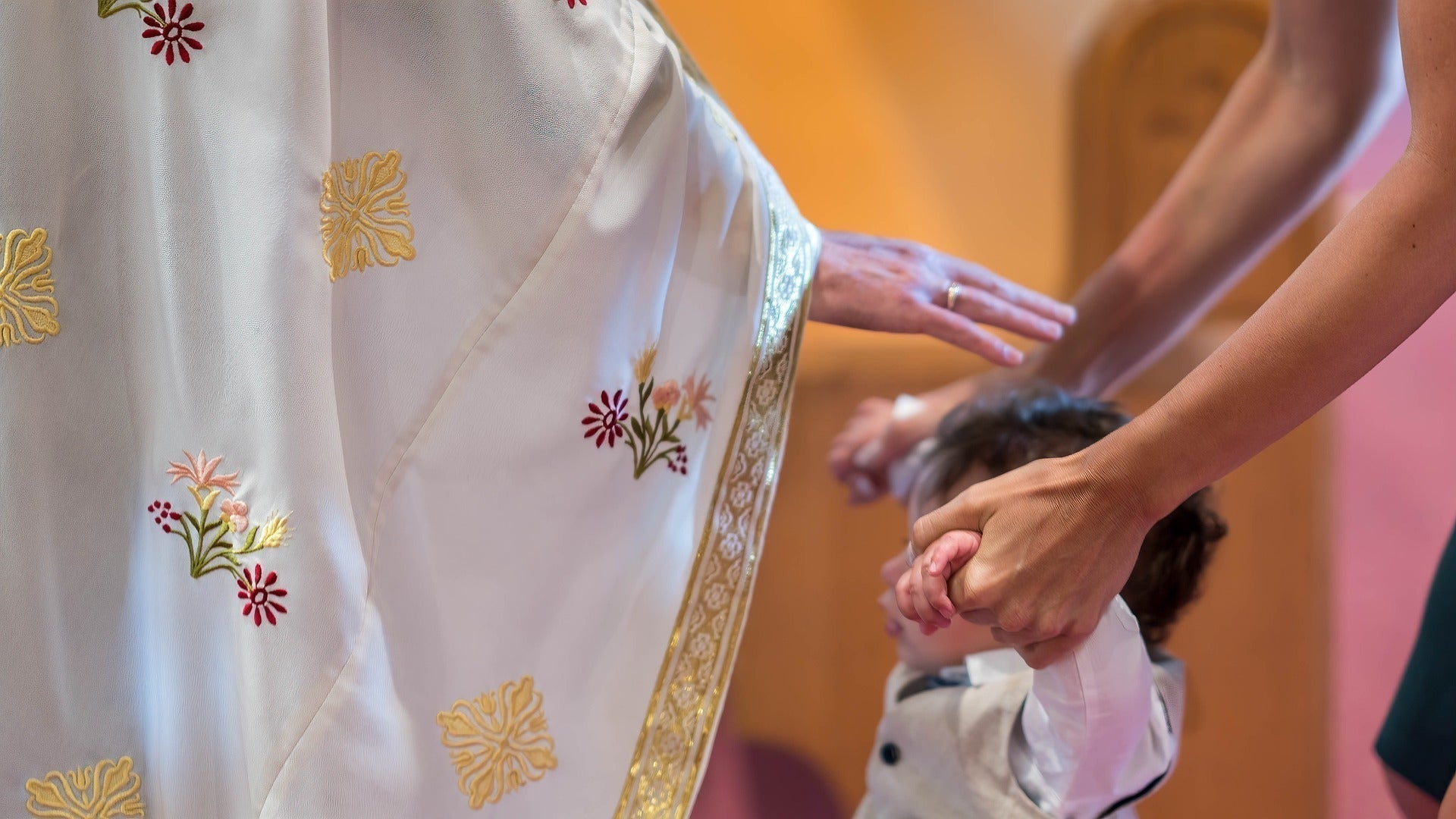 idées de cadeaux pour baptème ou confirmation, enfant ou adulte
