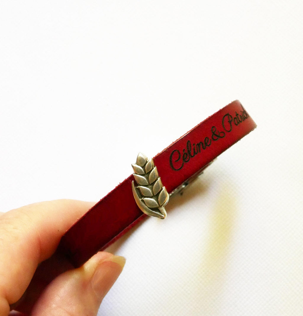 Bracelet cuir décoré d'un poussoir argenté épi de blé