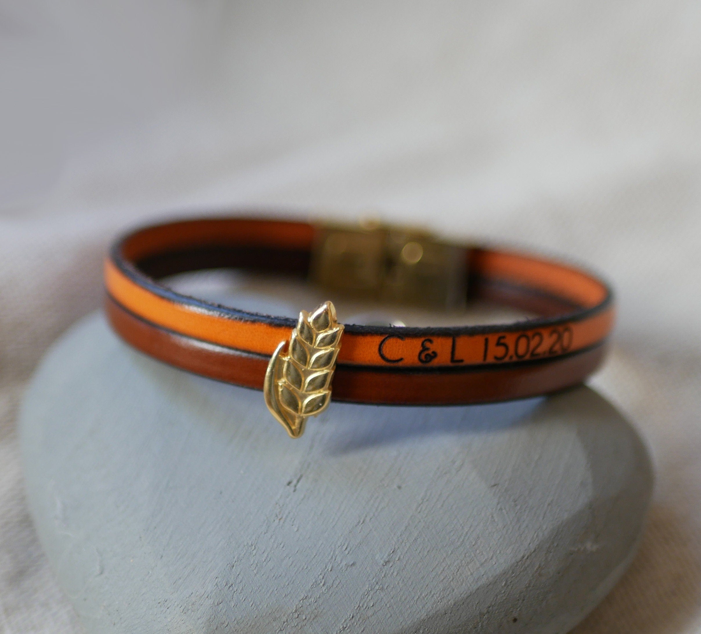 Bracelet Synergie doré Noces de Froment en cuir à graver