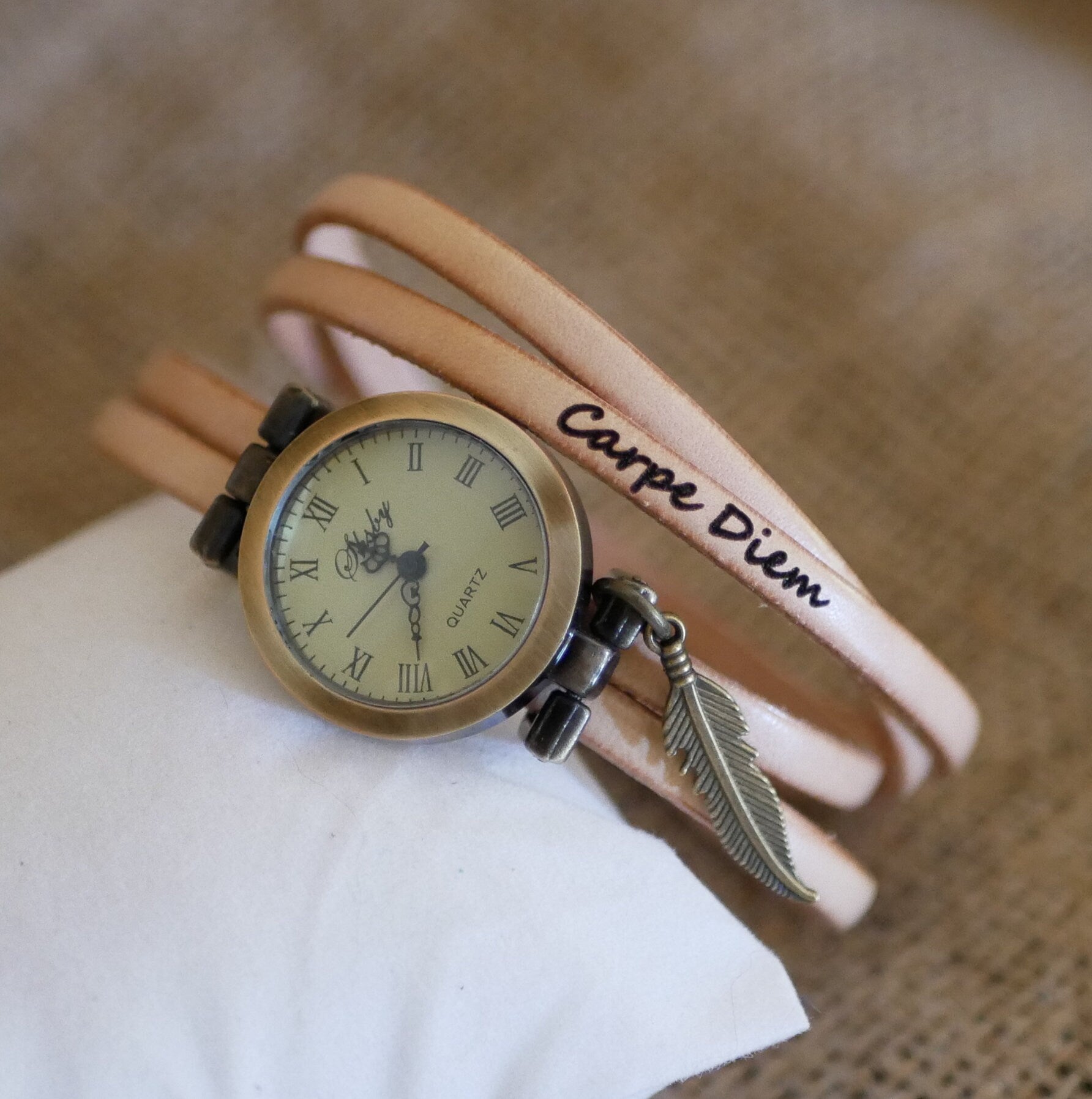 Montre femme 4 tours en cuir à personnaliser