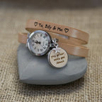 Montre femme cuir avec cabochon bois gravé personnalisé