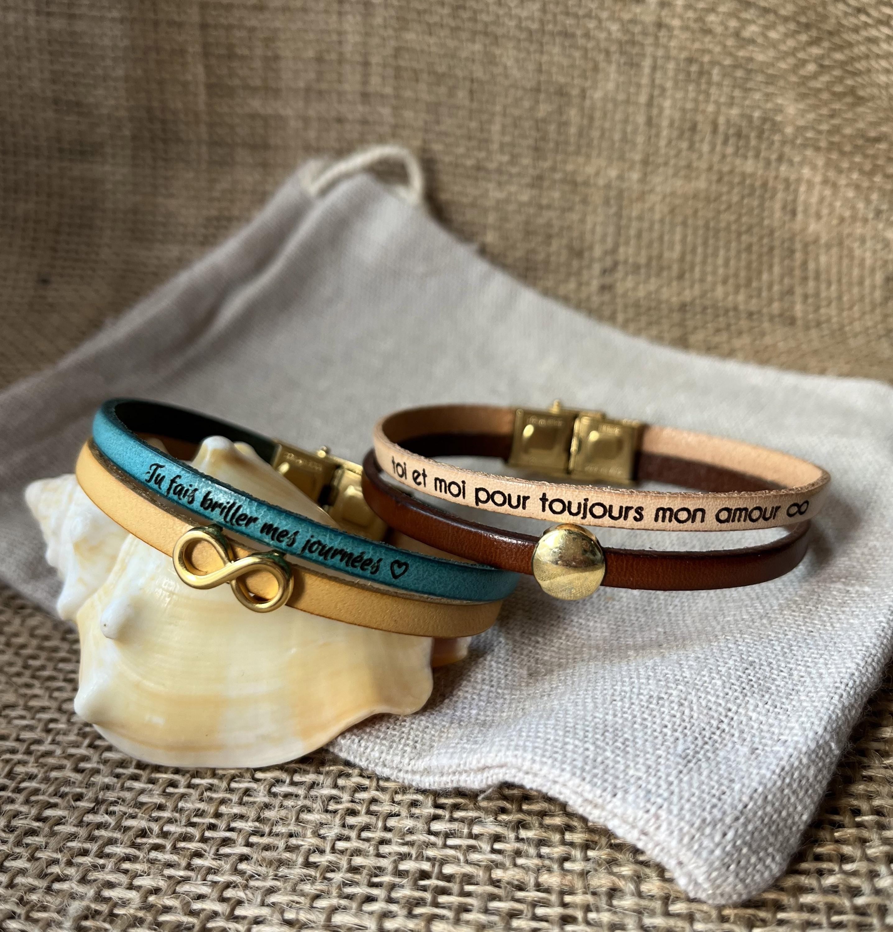 Bracelet Synergie duo de cuirs fins au charme doré