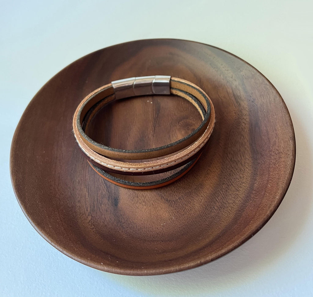 Bracelet manchette  homme multi cuirs marron clair ajustable