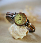 Montre femme vintage au bracelet cuir double