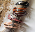 Lot de 5 bracelets avec Croix triple tours en cuirs fins
