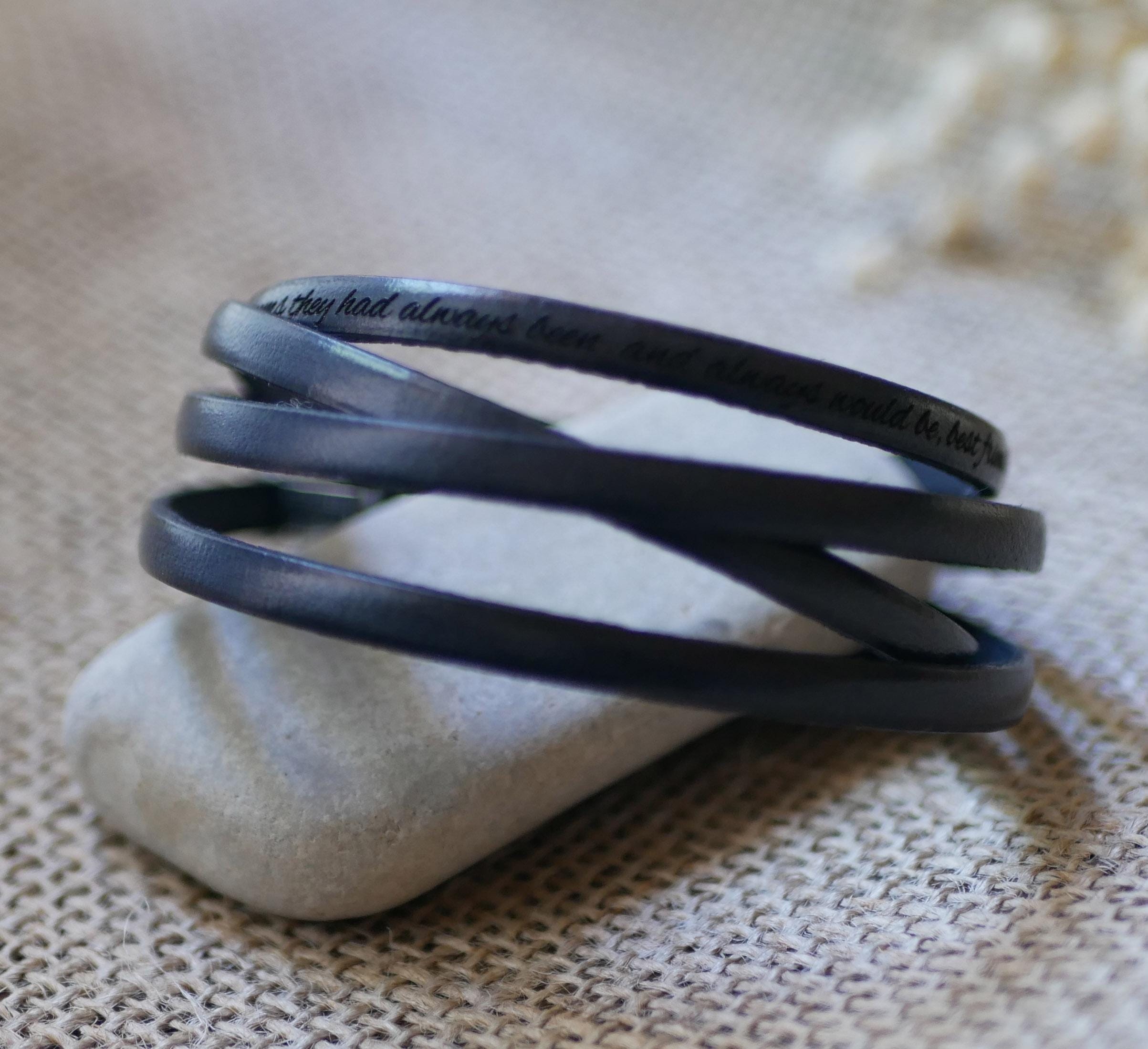 Bracelet multi-cuirs noir multi au fermoir magnétique noir