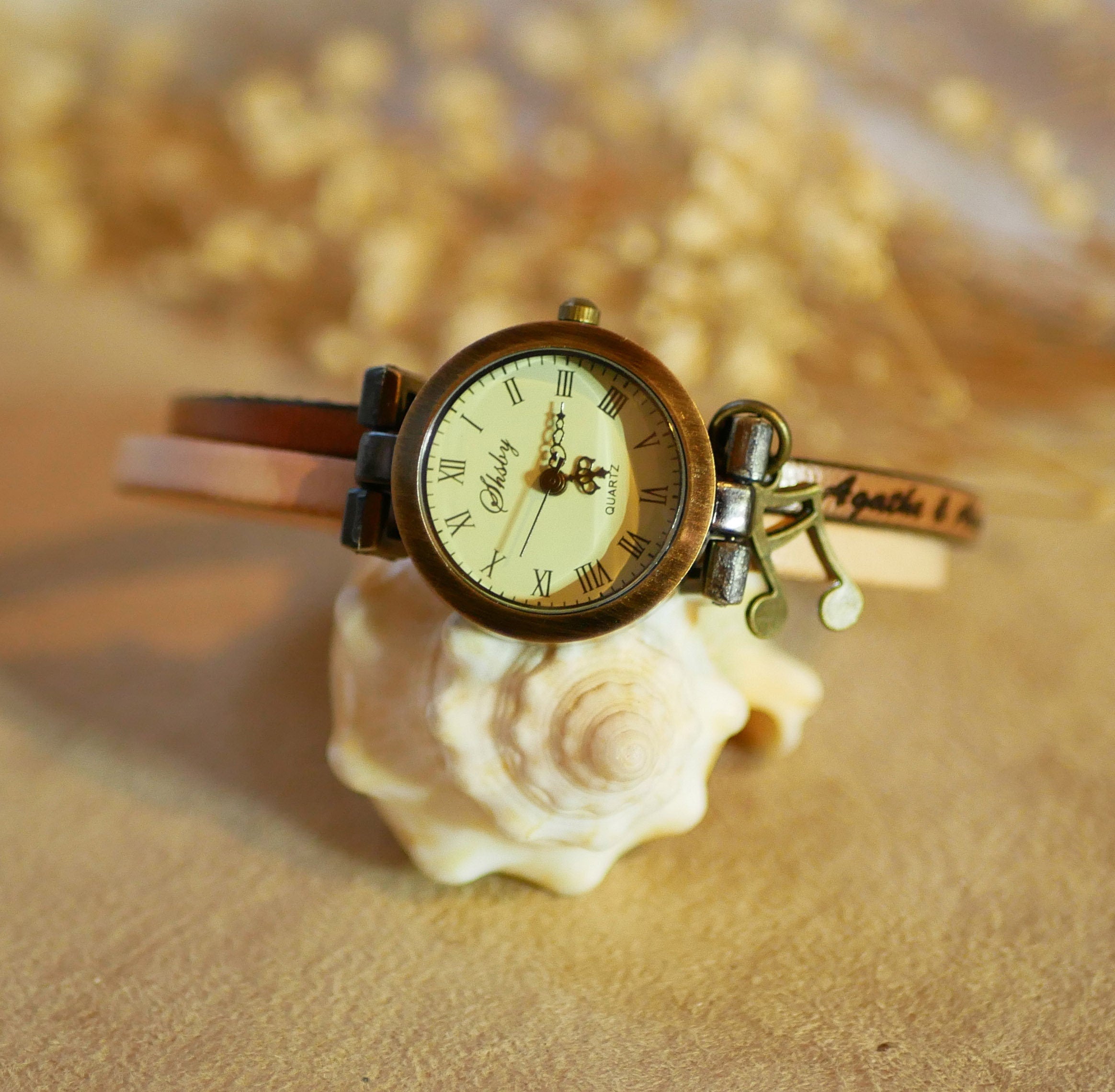Montre femme vintage bracelet aux 2 cuirs personnalisable