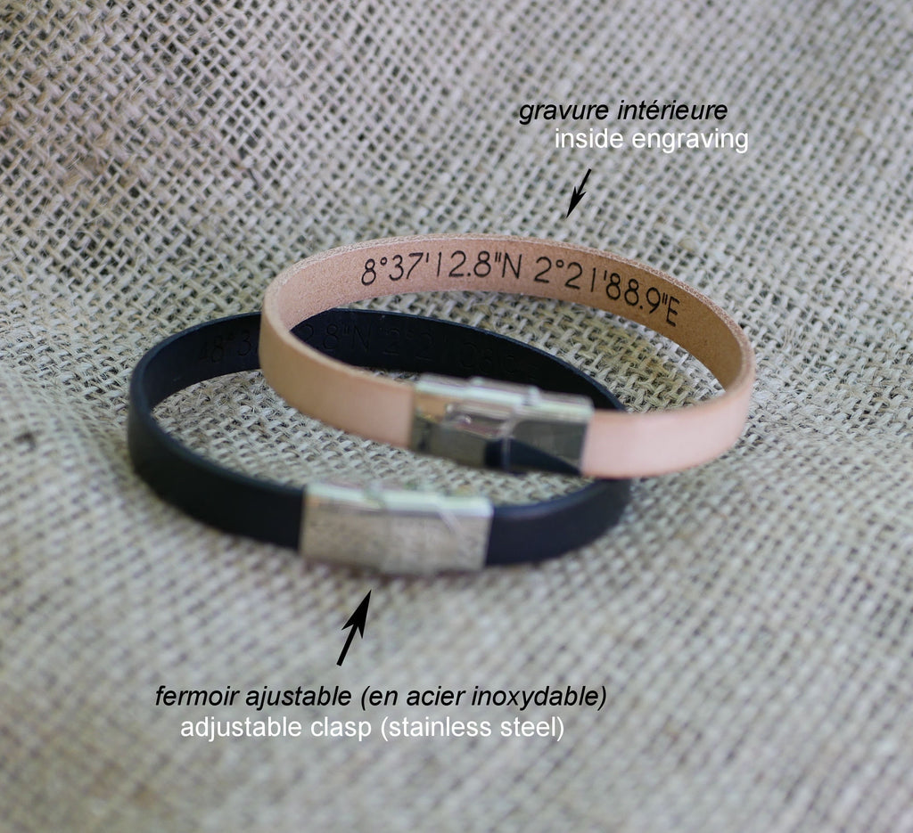 Cadeau pour couple 2 bracelets en cuir personnalisés gravés du même message