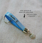 Porte clé cuir personnalisé par gravure avec charme pendentif au choix