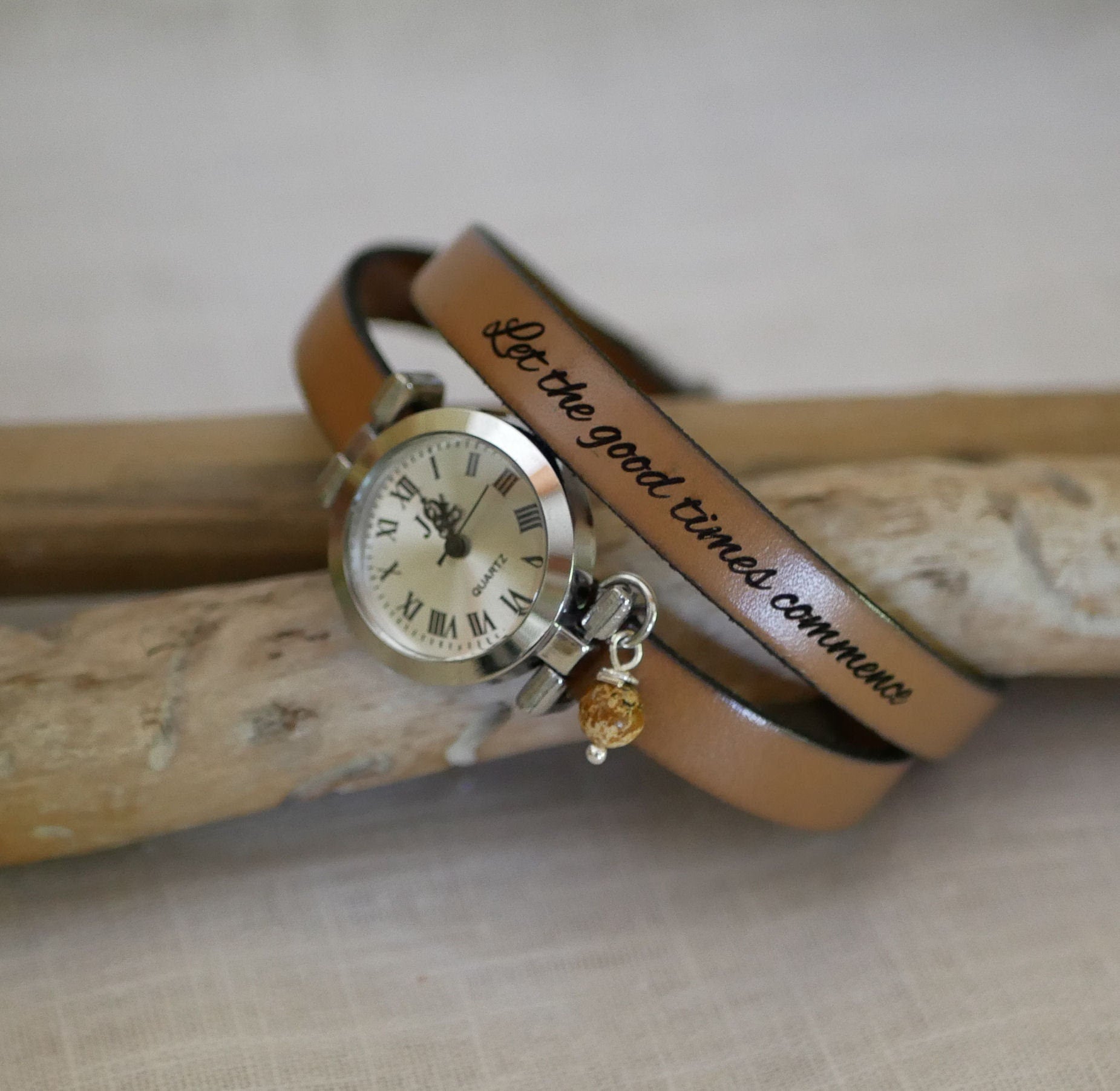 Montre double tour cuir cadran argenté à personnaliser