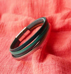 Bracelet manchette femme aux 4 cuirs bleus turquoises