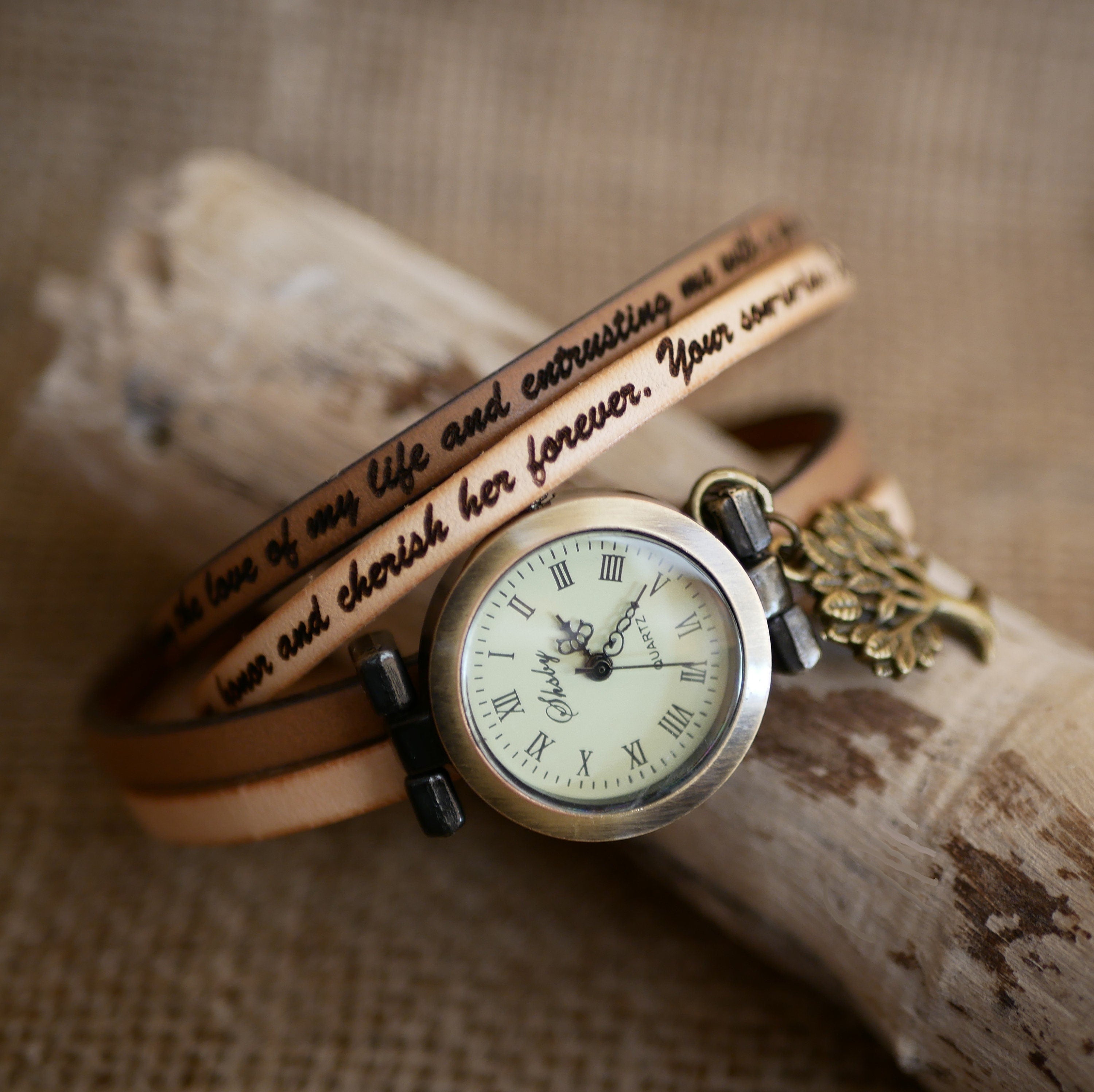 Montre personnalisée style vintage bracelet double tour et double cuir