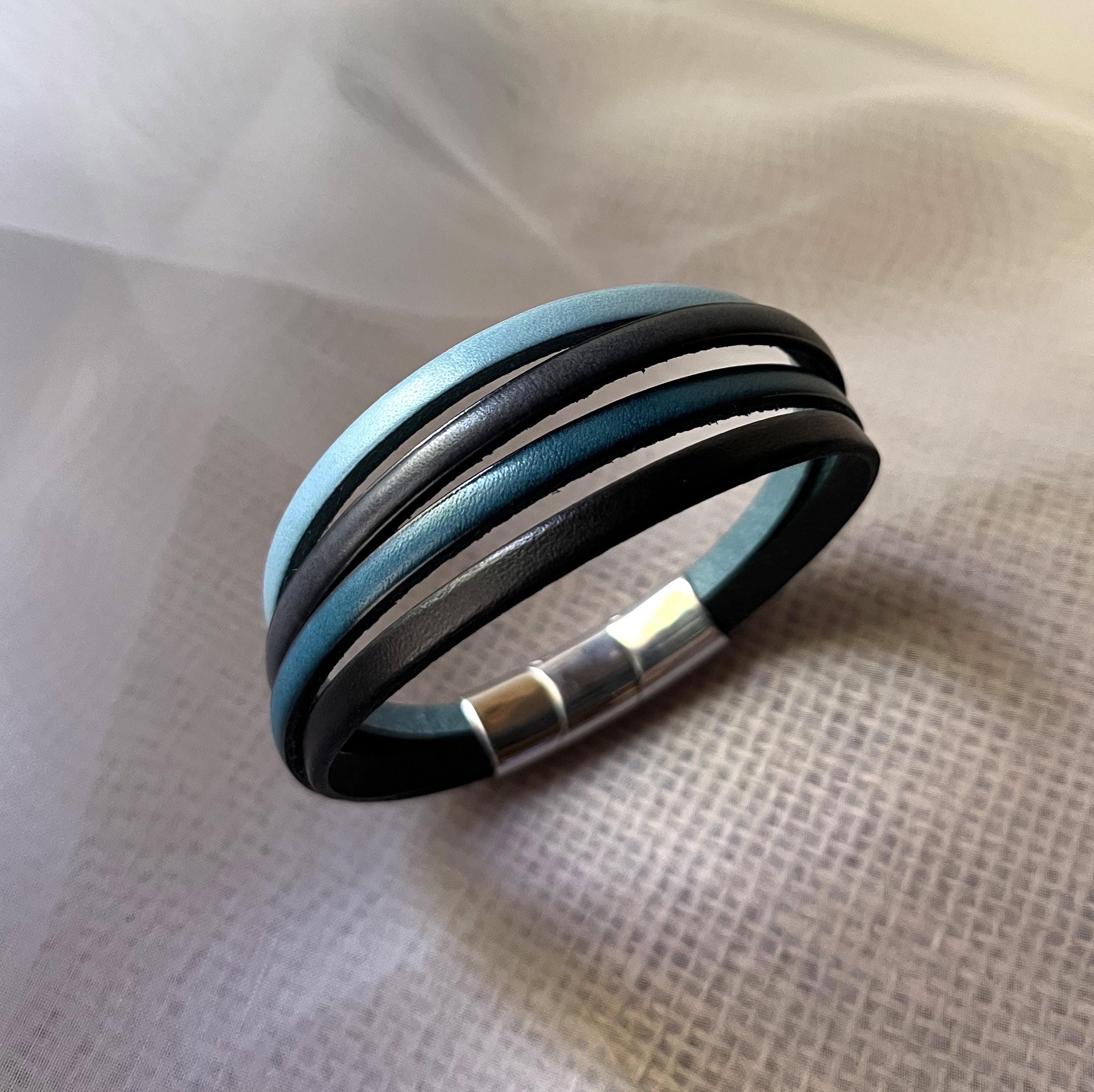 Bracelet manchette homme aux 4 cuirs bleu et gris