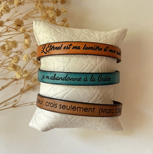 Des bijoux chrétiens : bracelets en cuir unisexe gravés de parole biblique et inspirante