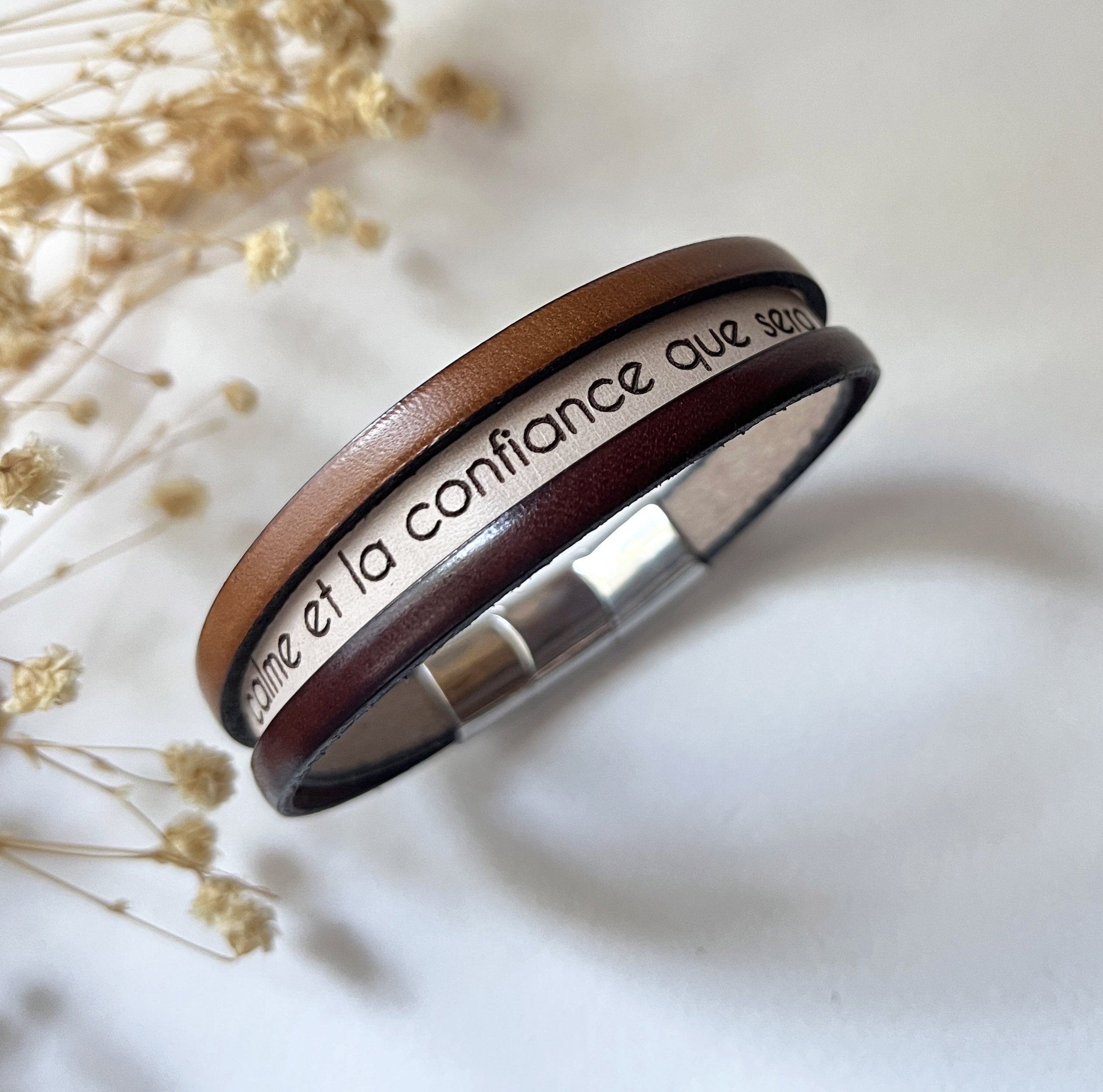 Lot de 4 bracelets manchettes Cache-cache multi-rangs messages chrétiens gravés