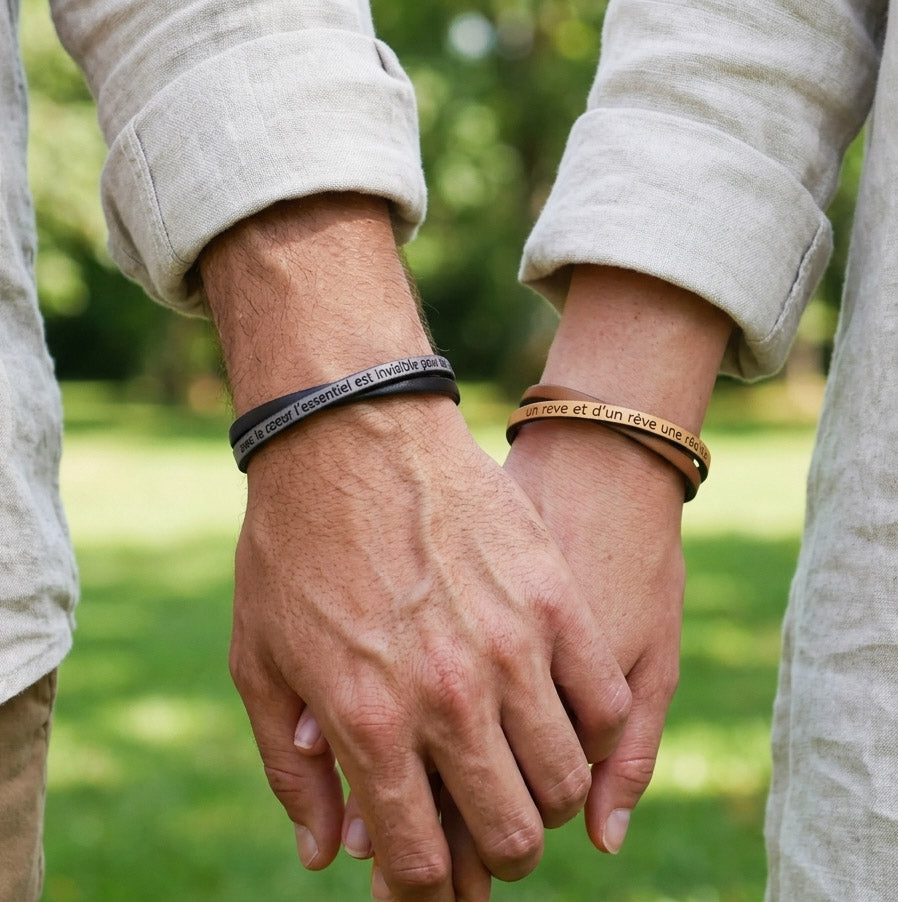 bracelets pour couple aux cuirs double croisés gravés de beaux messages