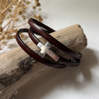 Lot de 5 bracelets avec Croix triple tours en cuirs fins