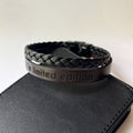 Bracelet homme double cuirs tressé noir et marron foncé à graver de vos mots