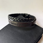 Bracelet homme double cuirs tressé noir et marron foncé à graver de vos mots