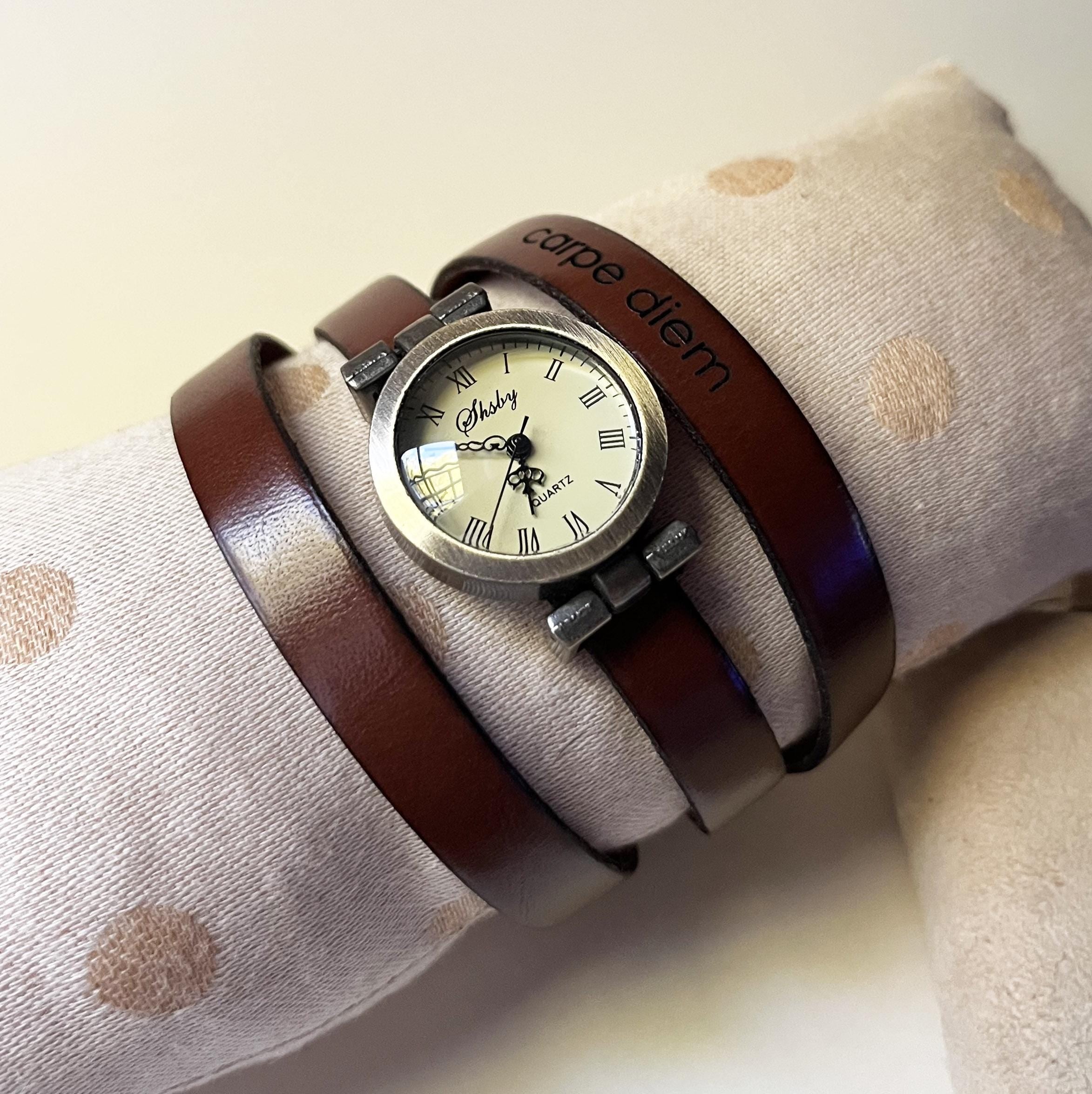 Montre femme vintage bracelet cuir trois tour de poignet