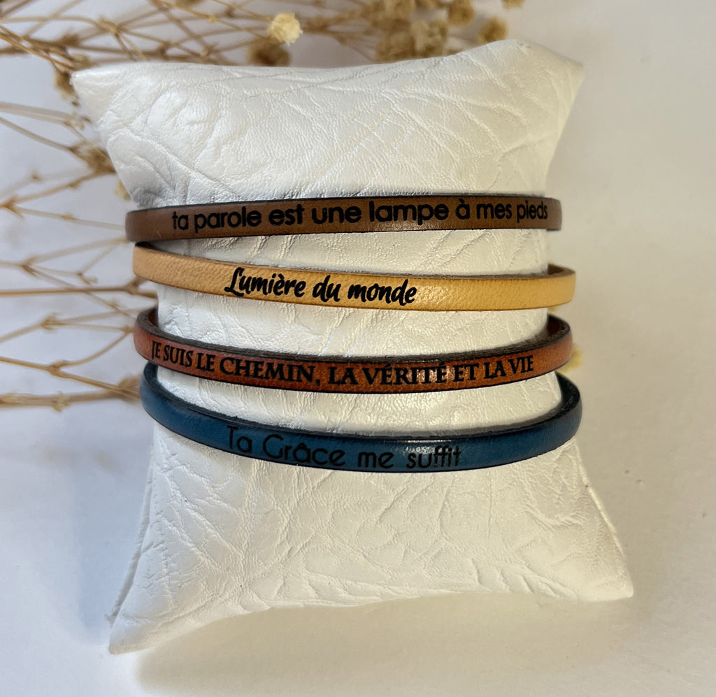 Bracelet chrétien en cuir fin personnalisable