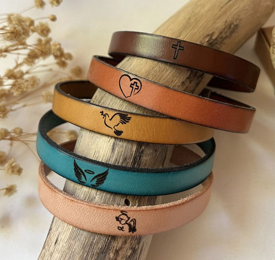 Bracelet cuir au symbole chrétien gravé - Cadeau baptême communion enfant adulte