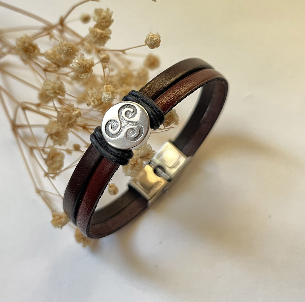 Bracelet double cuir au charme cabochon Triskel pour homme