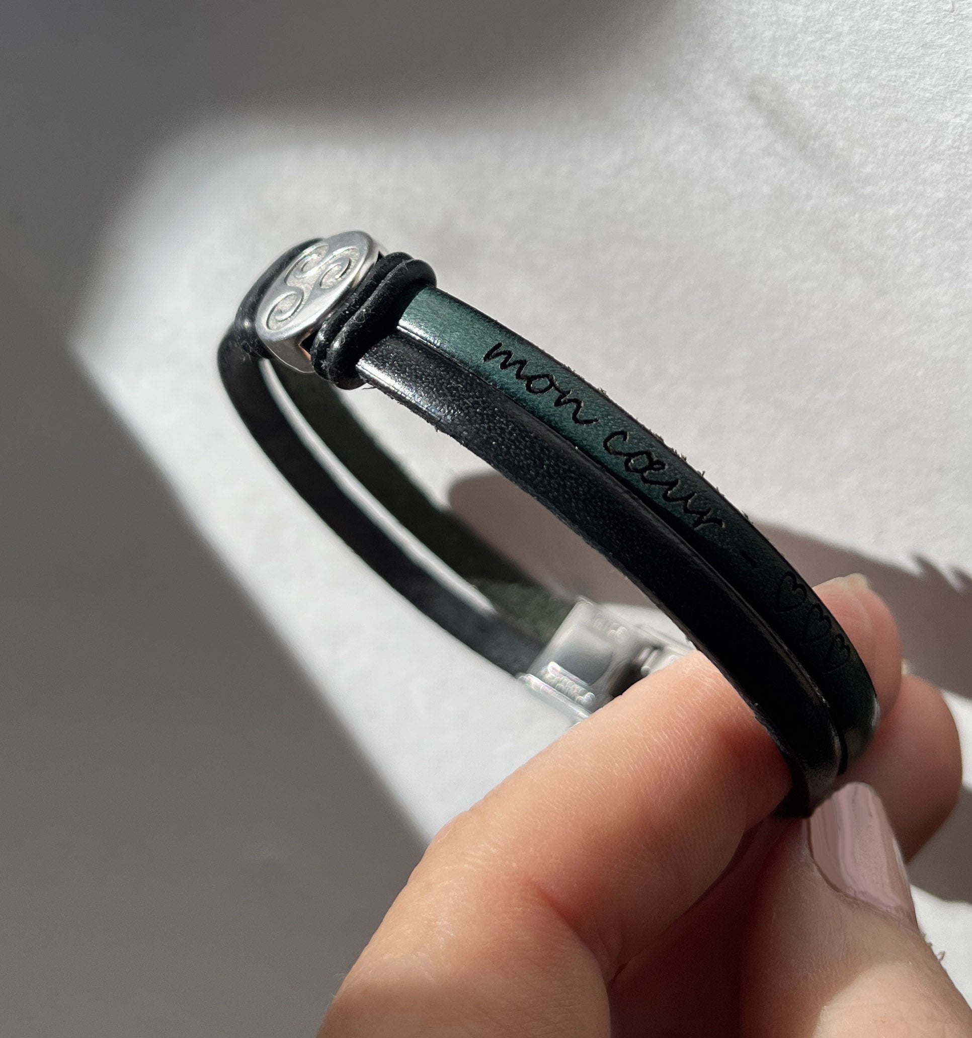 Bracelet double cuir au charme cabochon Triskel pour homme