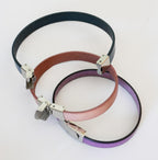 Bracelet cuir élégant gravure dans fenêtre d'acier