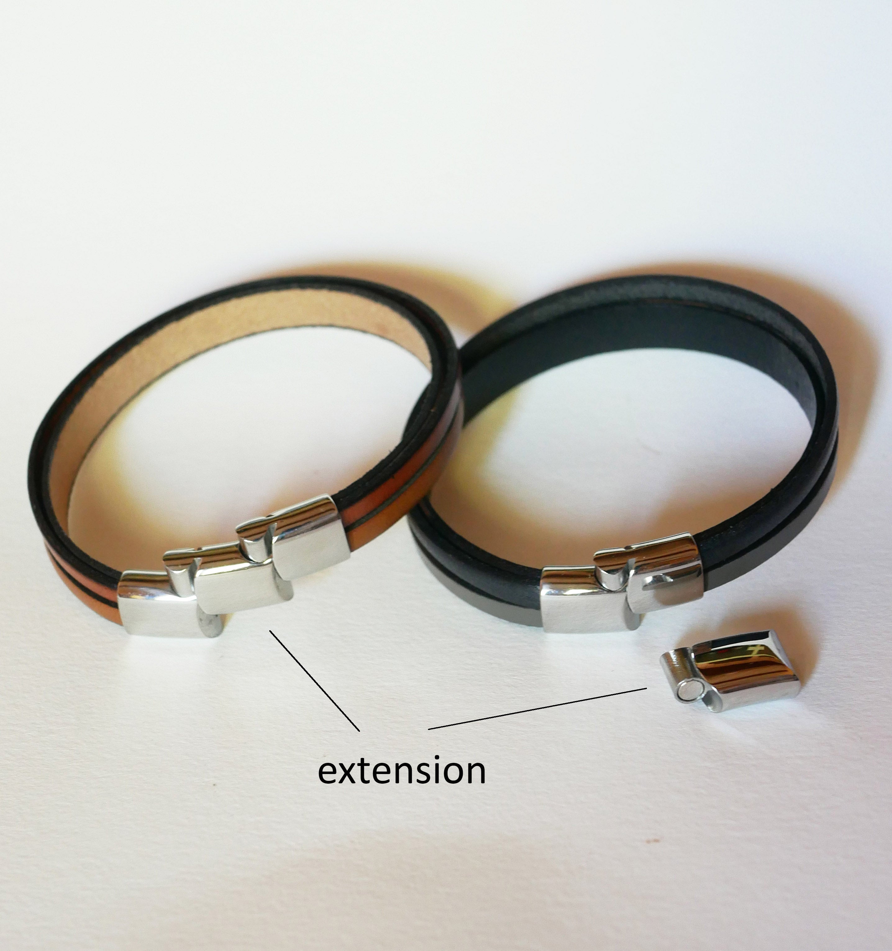 Bracelet homme cuirs et métal tortue ethnique