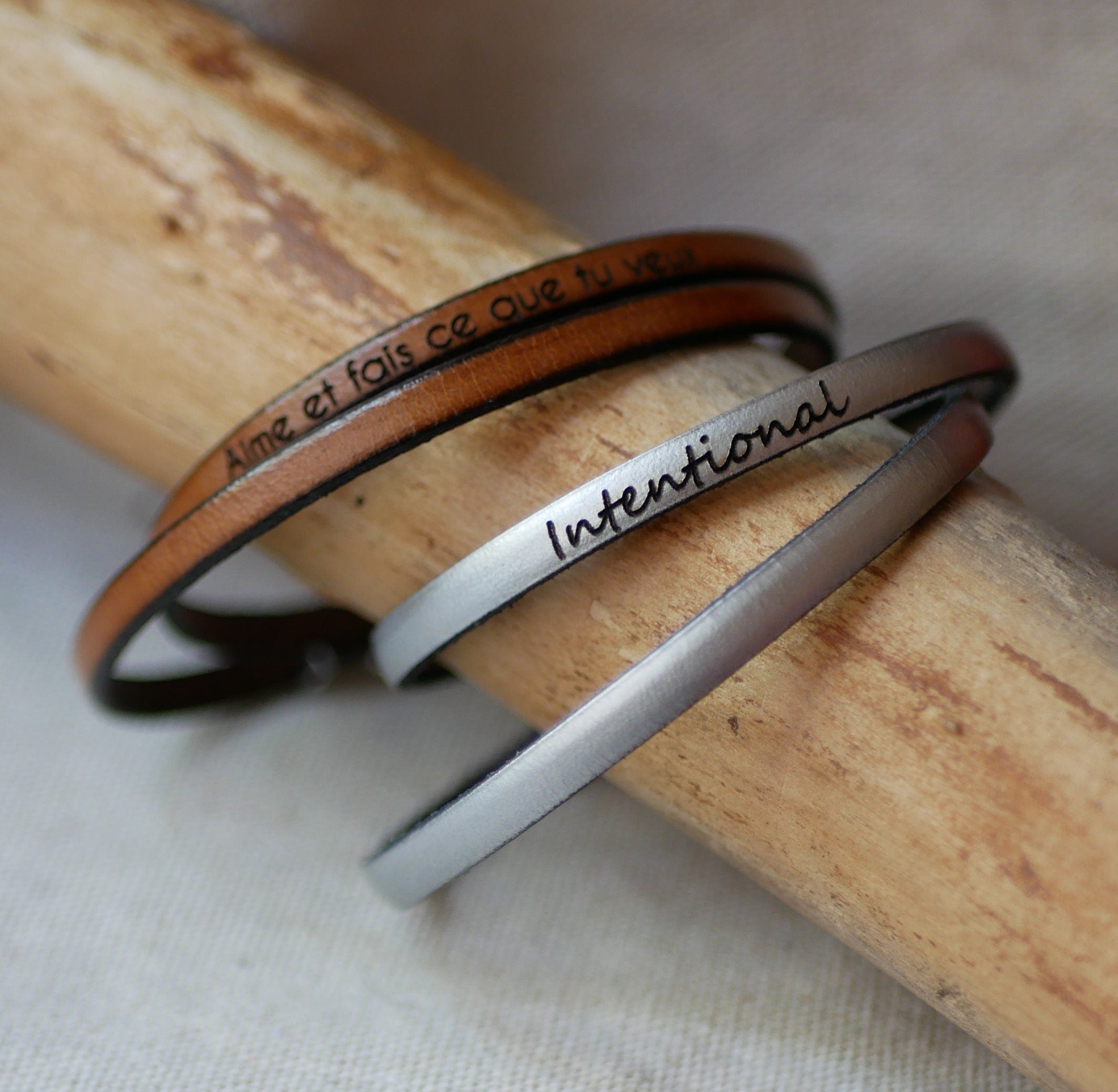 Bracelet 2 tours de cuir à personnaliser par gravure