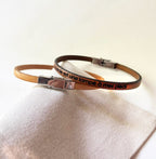 Lot de 5 bracelets en cuirs fins gravés de paroles bibliques