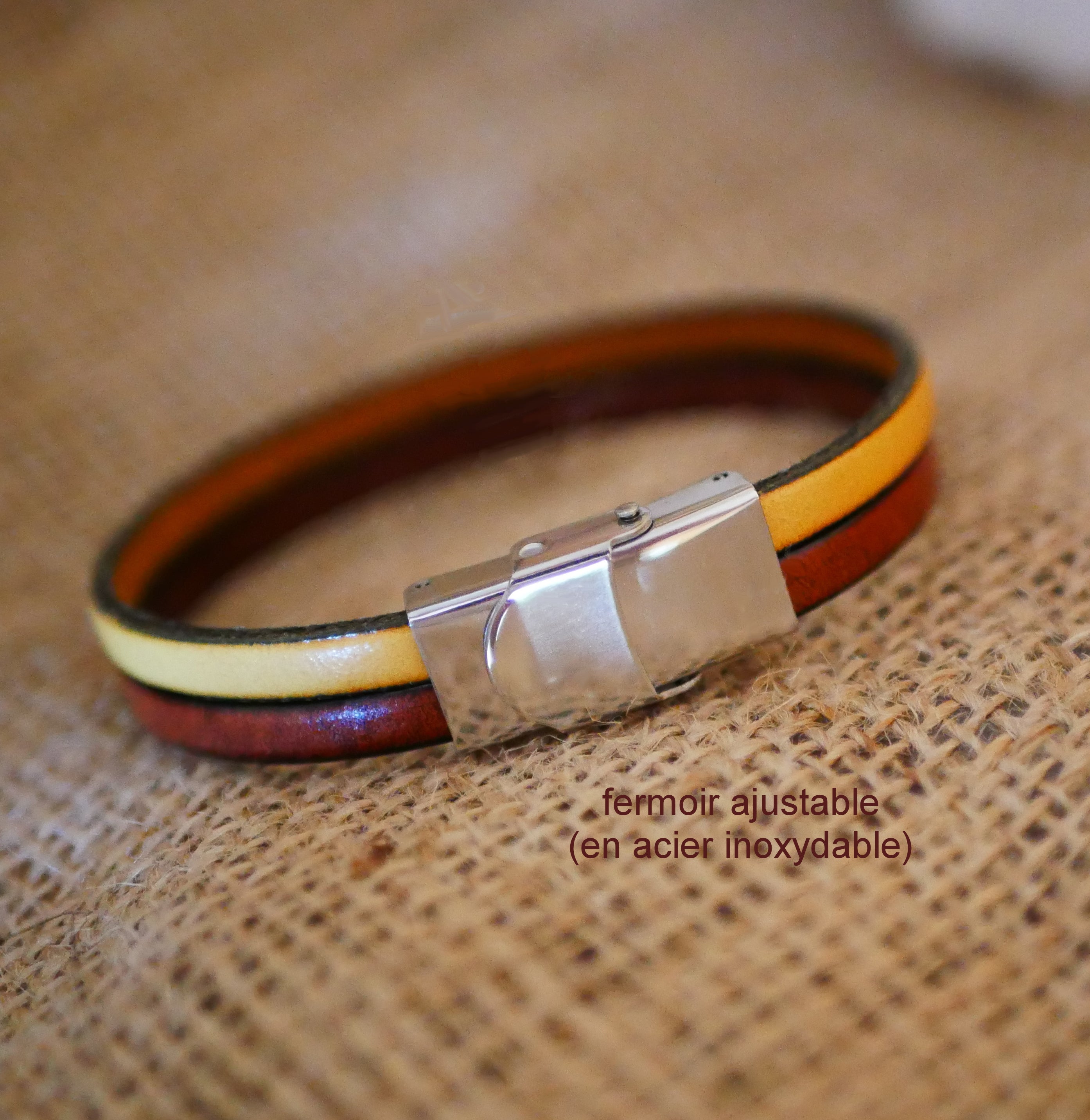 Lot de 5 bracelets en cuirs croisés gravés de paroles bibliques
