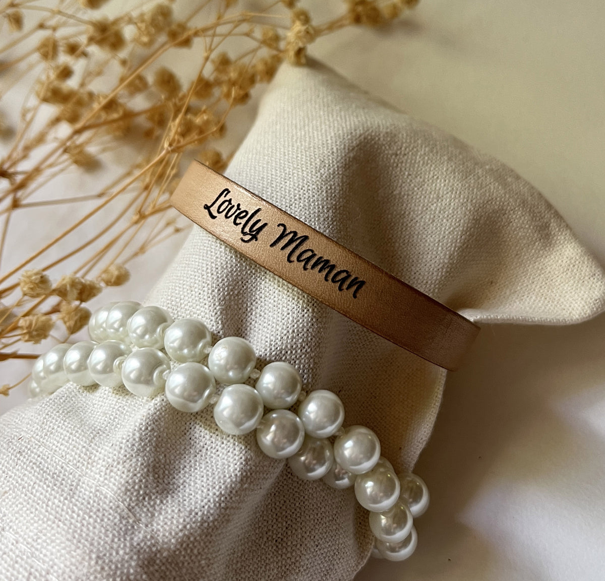 bracelet personnalisé gravé pour maman couleur cuir au choix