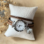Montre femme personnalisée au 3 tours de cuir et pendentif argenté