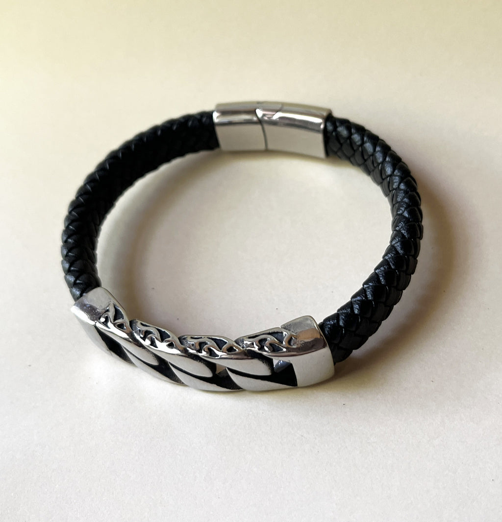 bracelet homme élégant cuir et gourmette acier au fermoir ajustable