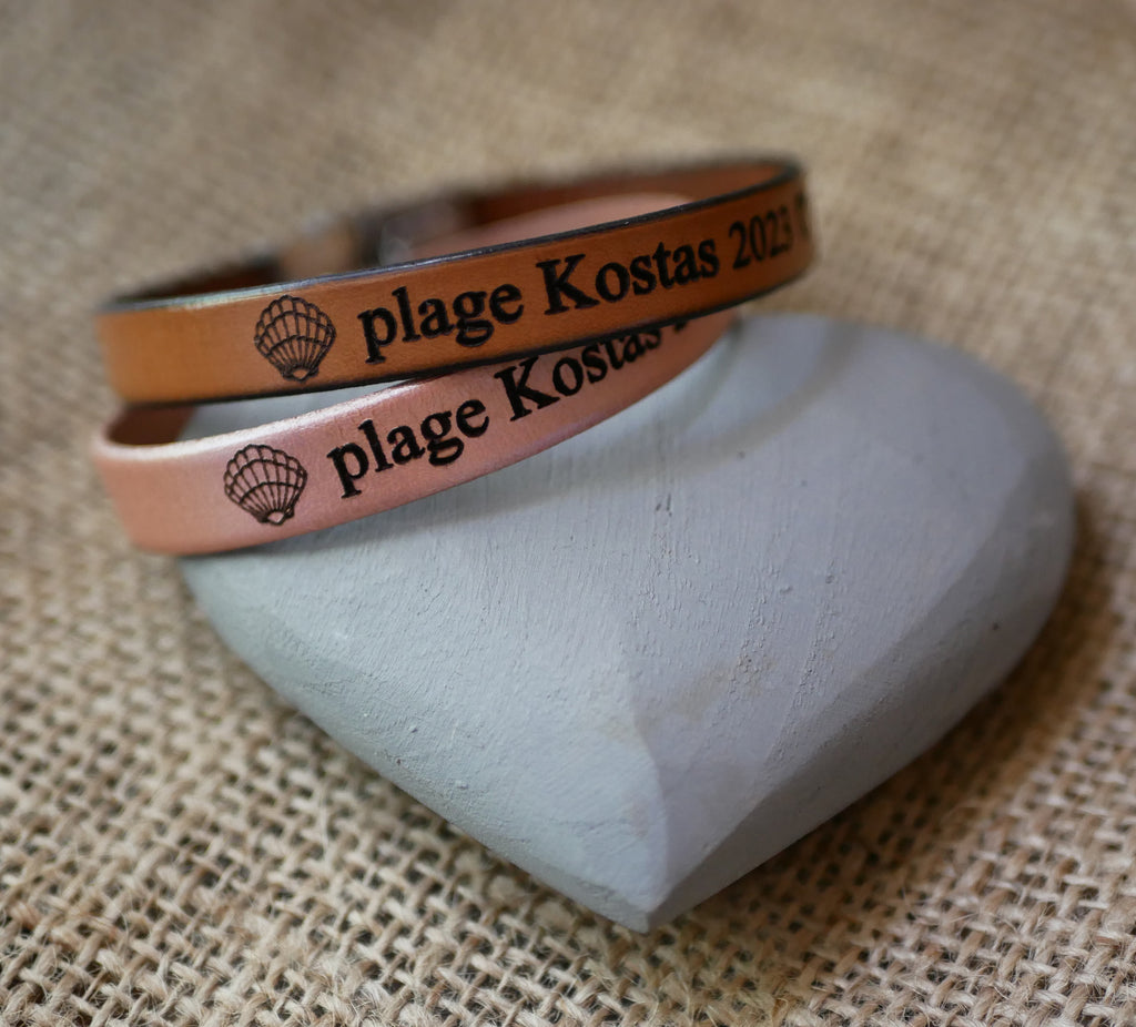 Cadeau pour couple 2 bracelets en cuir personnalisés gravés du même message