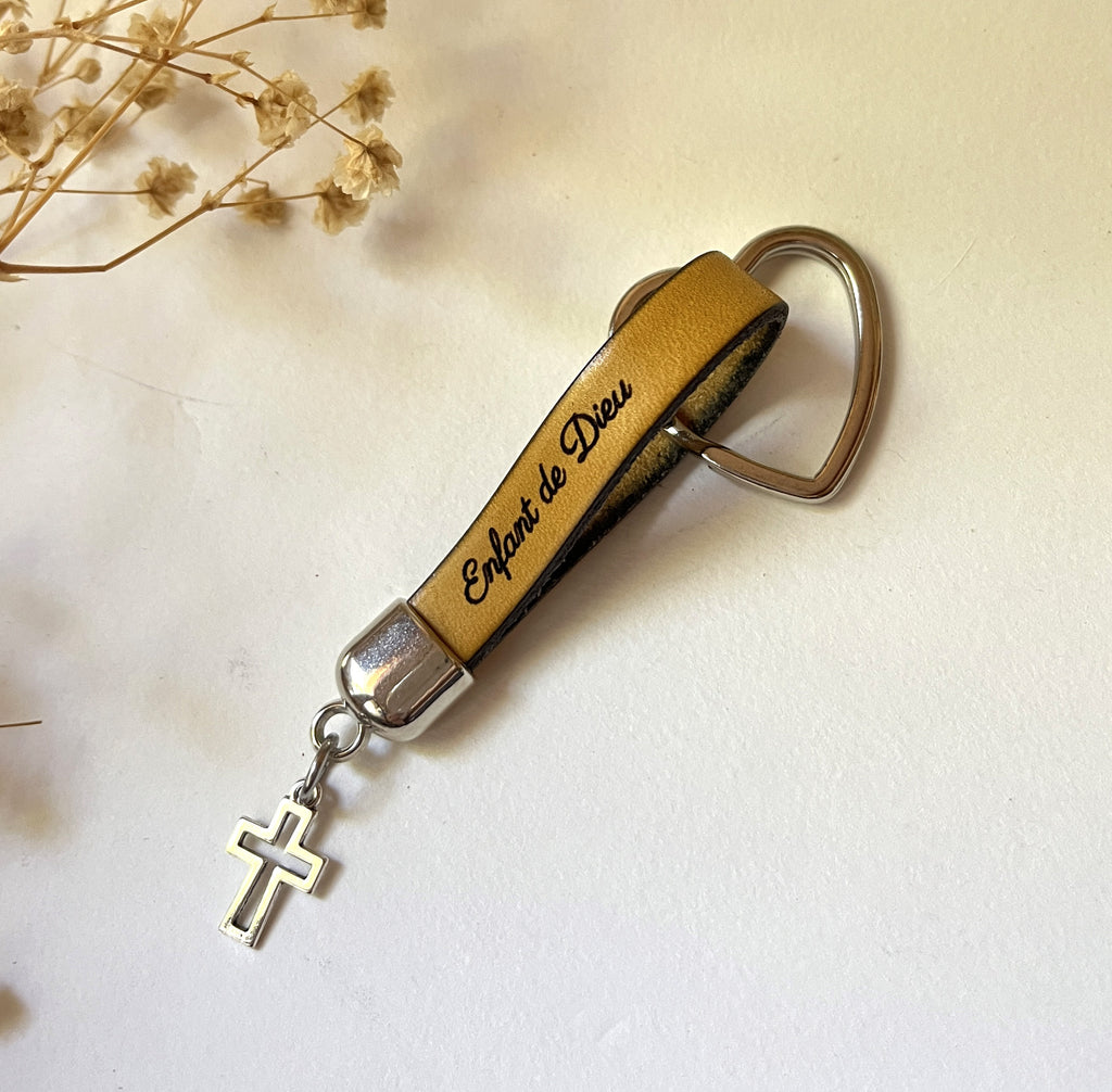 Lot de 5 Porte-clés cuir gravé parole chrétienne avec charme pendentif