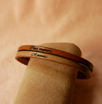 bracelet gravé de 2 messages d'amour en cuir bicolore marron