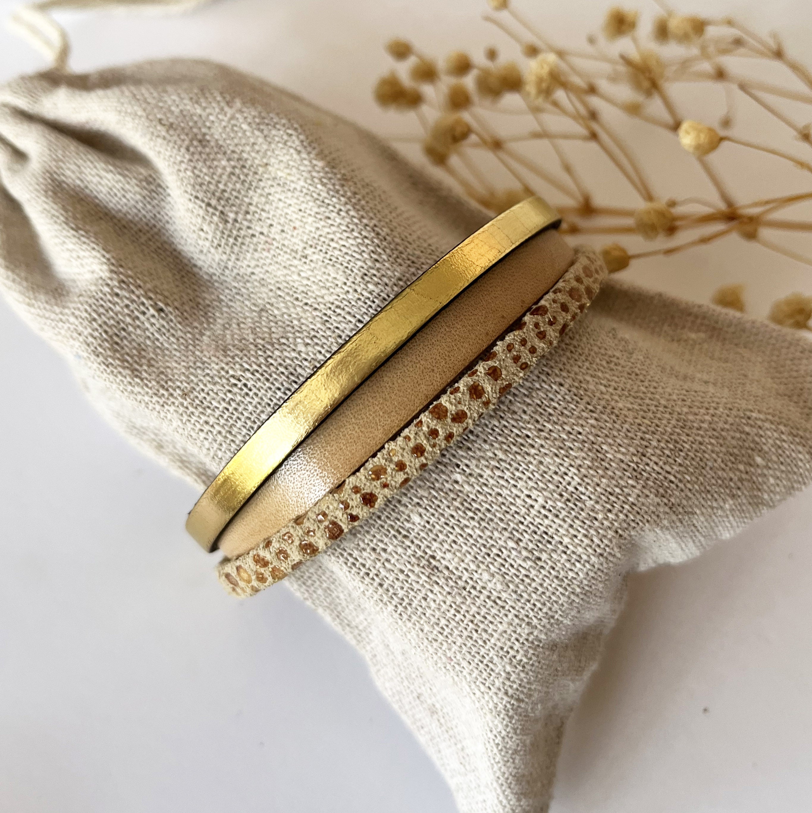 Bracelet manchette femme aux 3 cuirs doré et beige