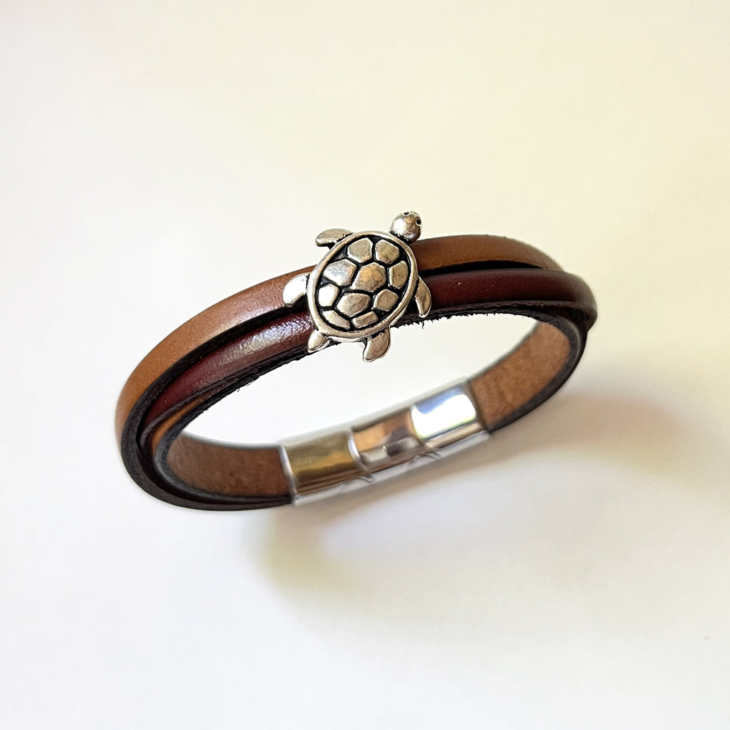 Bracelet homme cuirs et métal tortue ethnique
